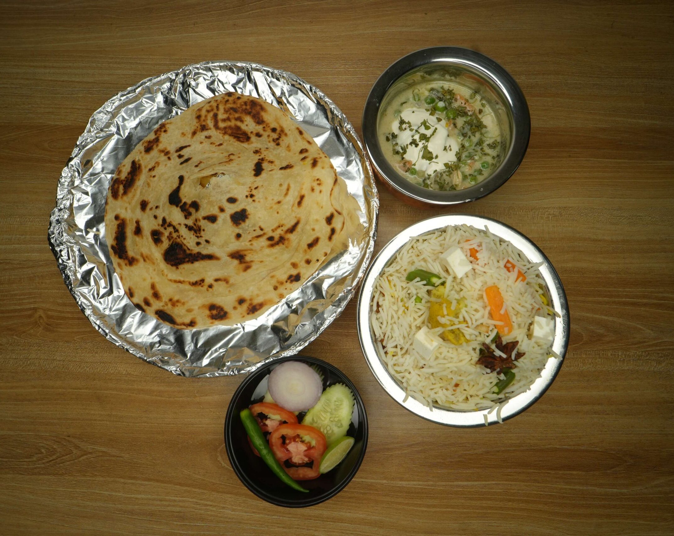 Veg Pulao+Methi Matar Malai+Lacha Paratha (1)